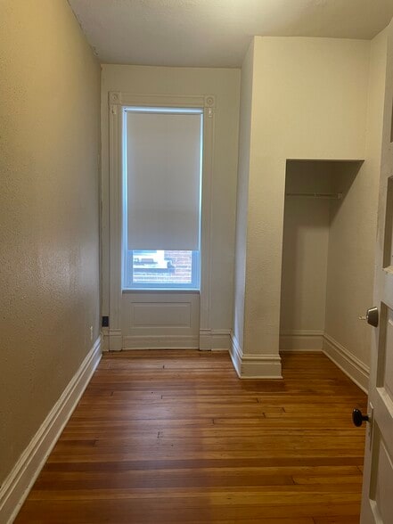 Building Photo - 2664 Nebraska Ave