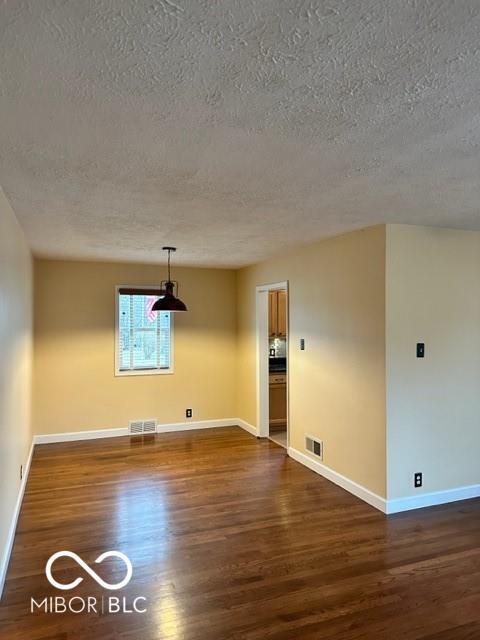 Building Photo - 10 Commerce Dr