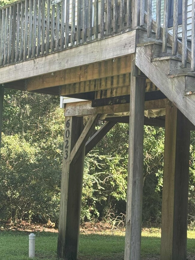 Building Photo - 6023 W Issaquena St