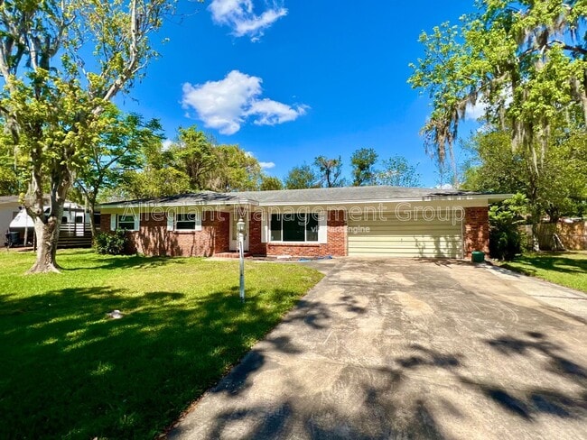 Primary Photo - 2233 Tropical Terrace