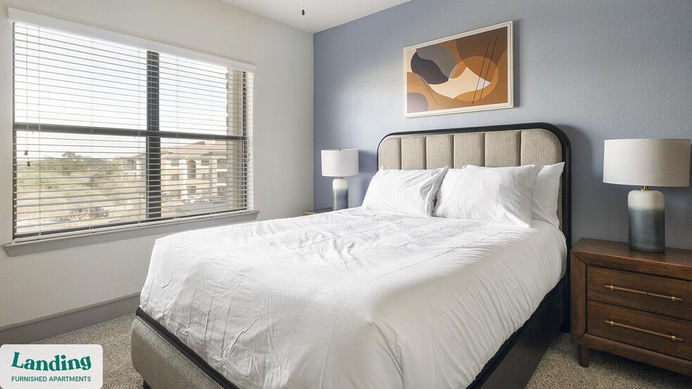 Building Photo - 18021 Kingsland Blvd