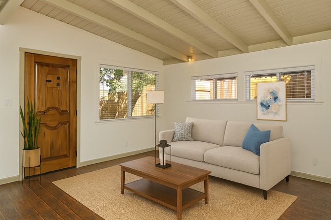 Building Photo - FOR CURRENT TENANTS AND HOUSEMATES ONLY Applications are limited to individuals affiliated with t...