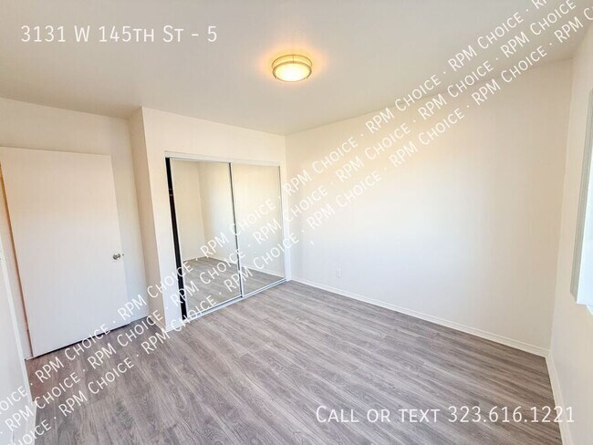 Building Photo - 3131 W 145th St