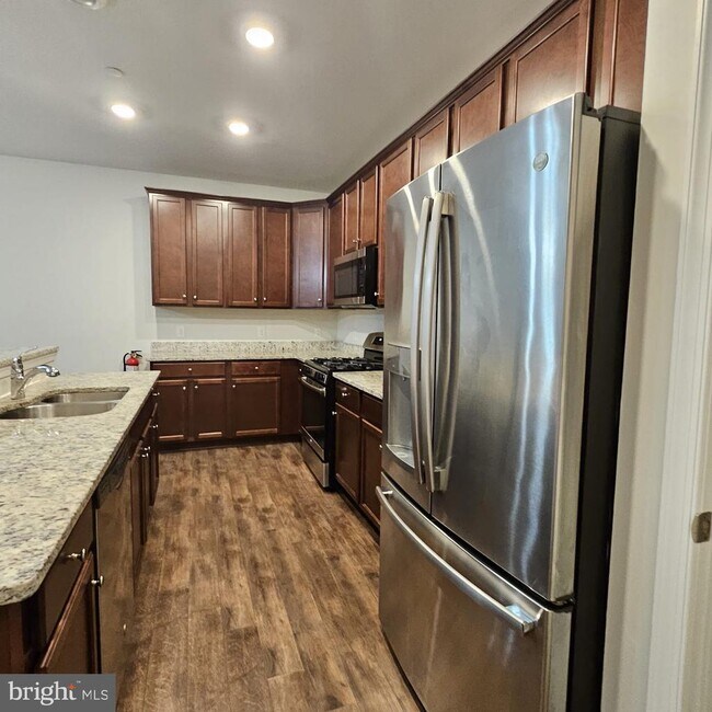 Building Photo - 107 Kramer Ct