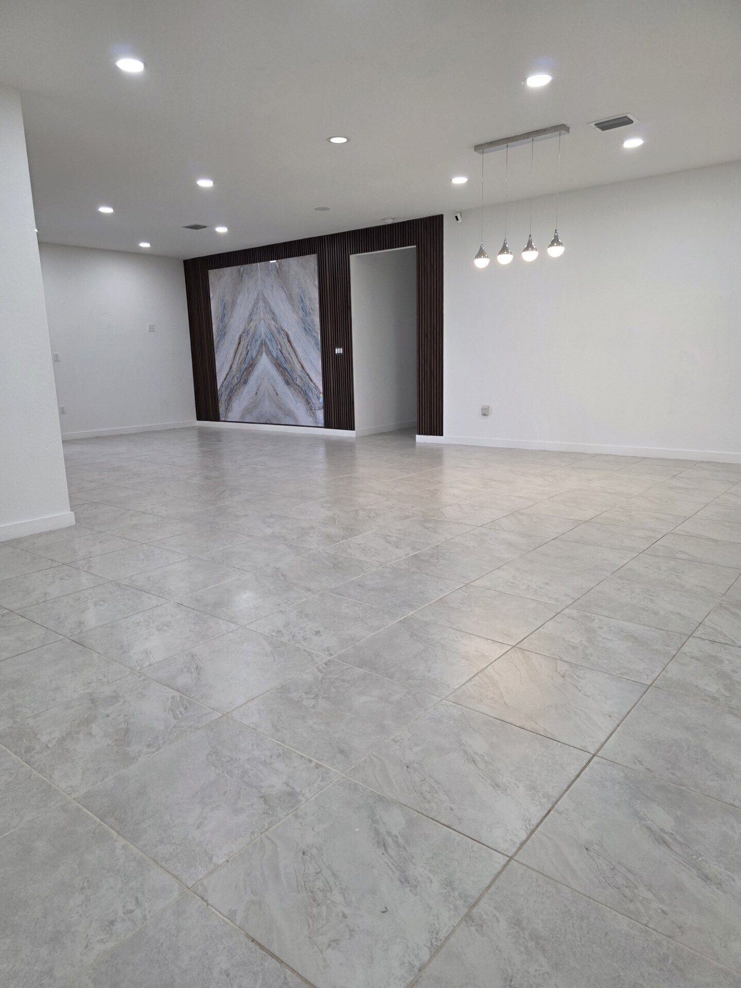 Building Photo - 10965 SW 169th Ter