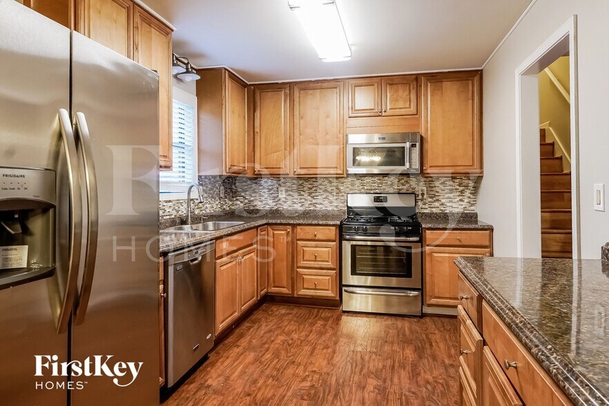 Building Photo - 182 Powder Creek Ct