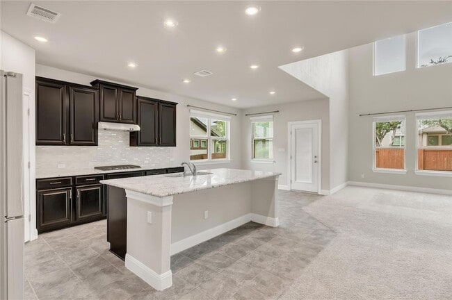 Building Photo - 5300 Cipriano Dr