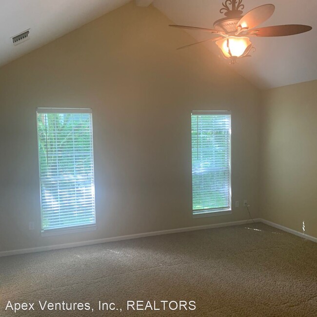 Building Photo - 3 br, 2 bath House - 1185 Hunters Chase Dr
