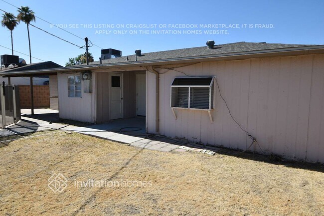 Building Photo - 2307 W Freeway Ln