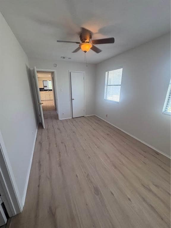 Building Photo - 4009 Hillside Dr