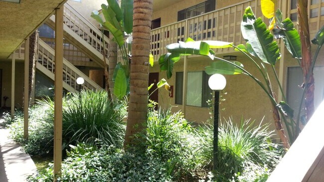 Courtyard Setting - 410 W Imperial Hwy