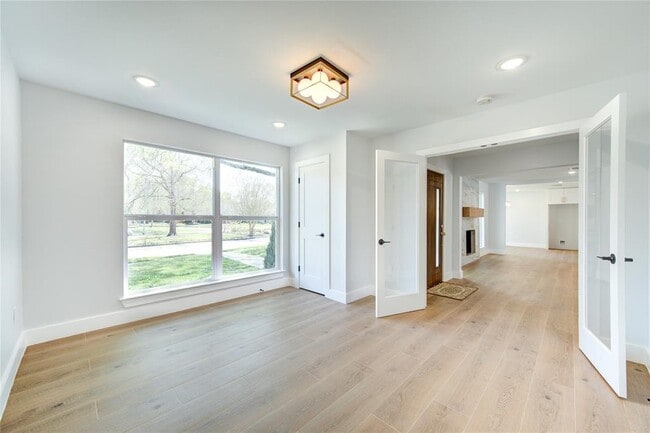Building Photo - 1810 Eagle Falls Ct