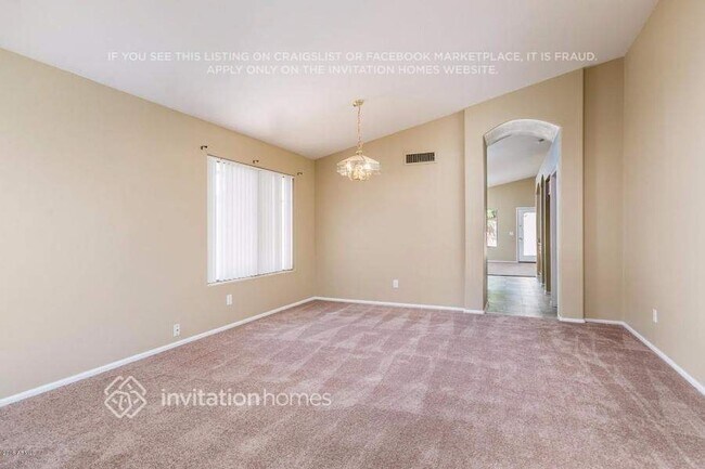 Building Photo - 12426 W Rancho Dr