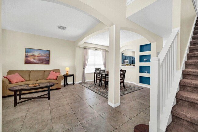 Building Photo - 8538 Sunrise Key Dr