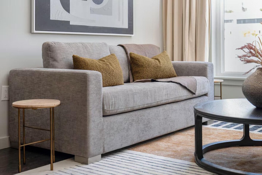 Building Photo - 51 S Broadway