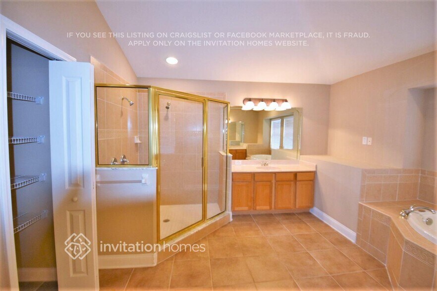 Building Photo - 1612 Tawnyberry Ct