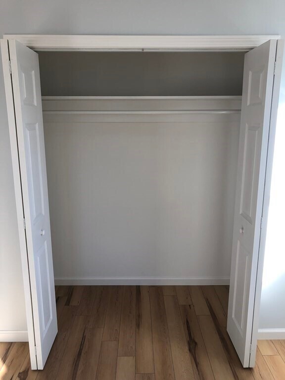 Building Photo - 23 Brookfield St