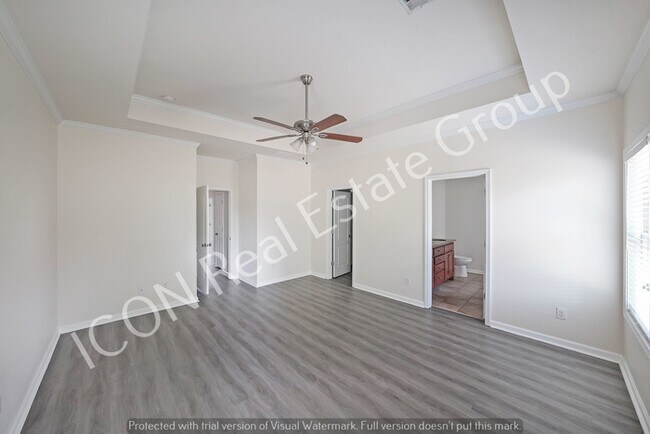Building Photo - 4/3 Ranch home in Swim Tennis community
