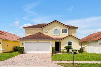Building Photo - "Furnished 4-Bedroom Pool Home – Comfort and Style in Davenport"