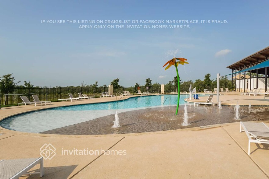 Building Photo - 4146 Southton Tarn