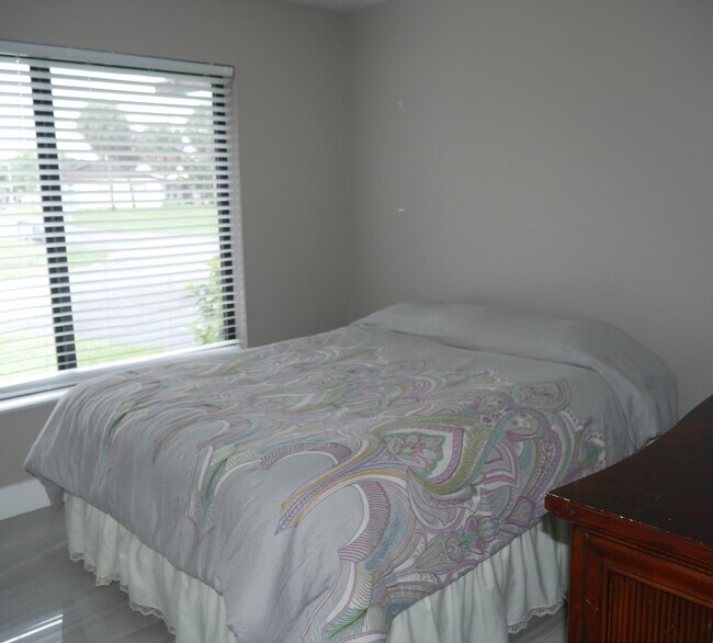 Building Photo - 15652 Bottlebrush Cir