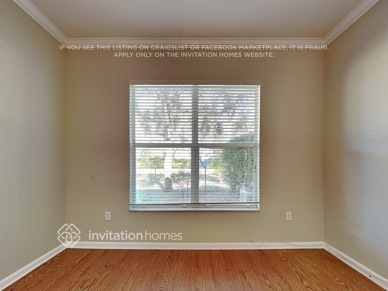 Building Photo - 7691 Spatterdock Dr