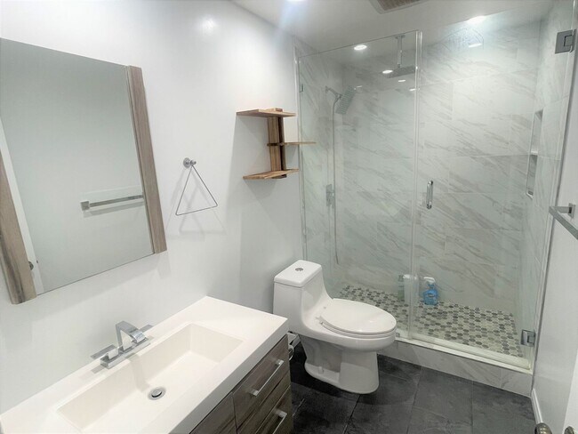 Building Photo - Parekh/Matilla Group