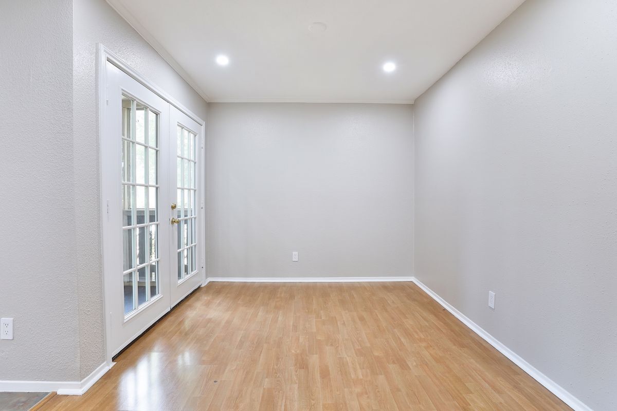 Building Photo - 5005 Georgi Ln