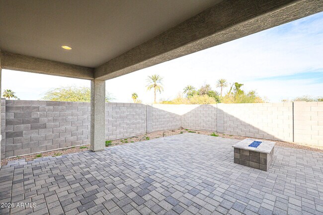 Building Photo - 2306 E Branham Ln