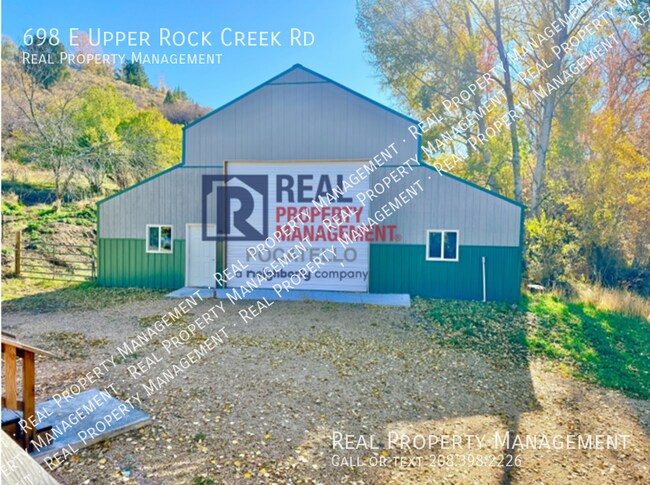 Building Photo - 698 E Upper Rock Creek Rd