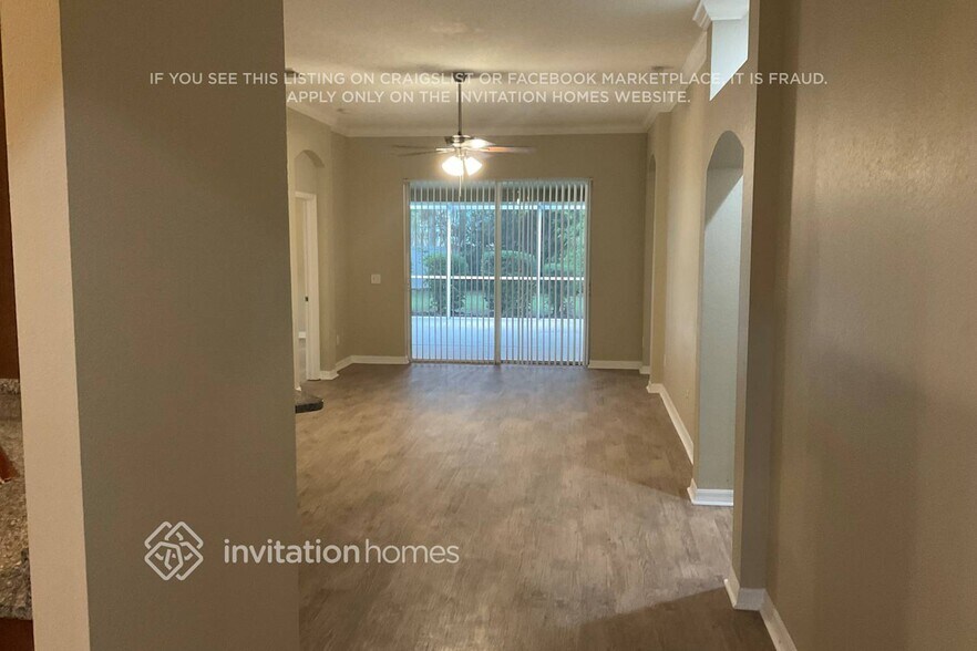 Building Photo - 1619 Bonita Bluff Ct