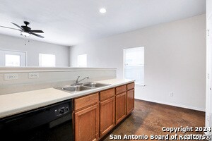 Building Photo - 5815 Golf Bend