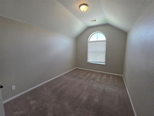 Building Photo - 4427 Garden Ridge Ct
