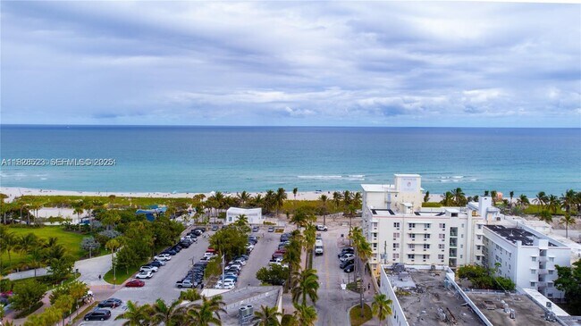 Building Photo - 503 75th St