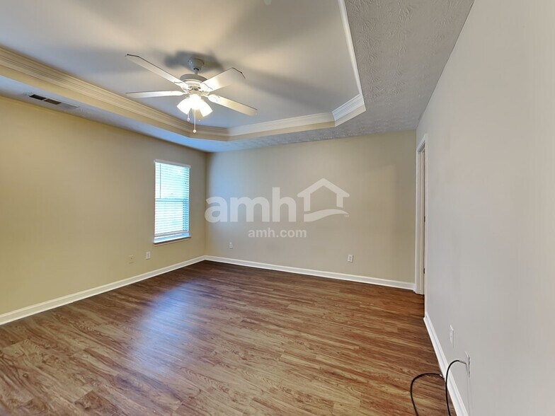 Building Photo - 540 Gables Ct