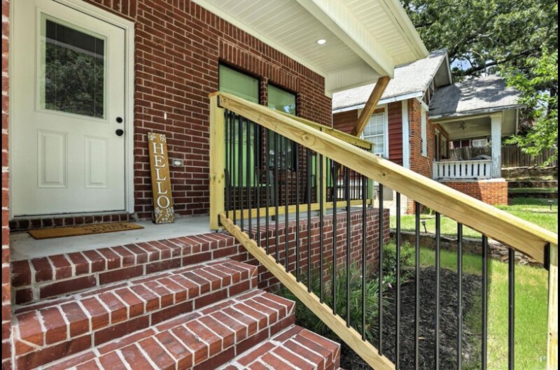 Building Photo - 1418 S Martin St