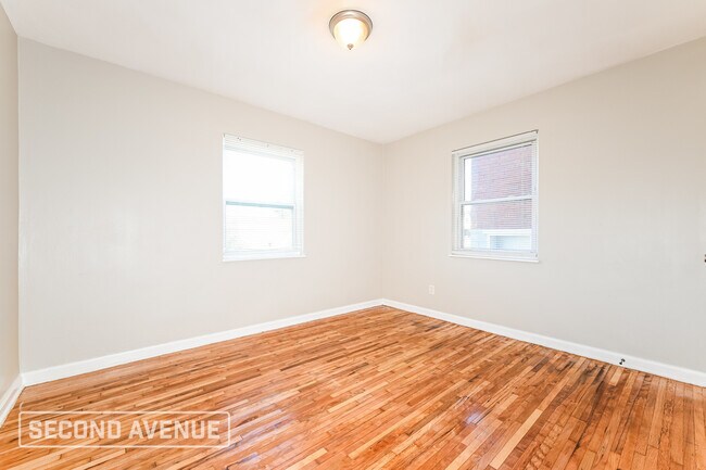 Building Photo - 3541 York St