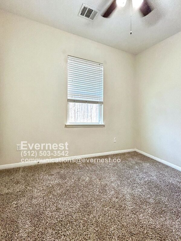 Building Photo - 139 Wainscot Oak Wy