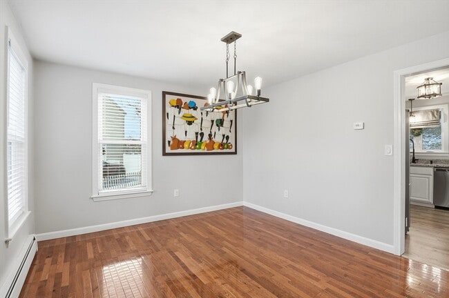 Building Photo - 42 Catalpa Cir