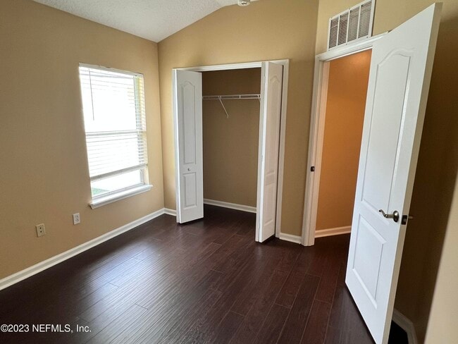 Building Photo - 4078 Pebble Brooke Circle South