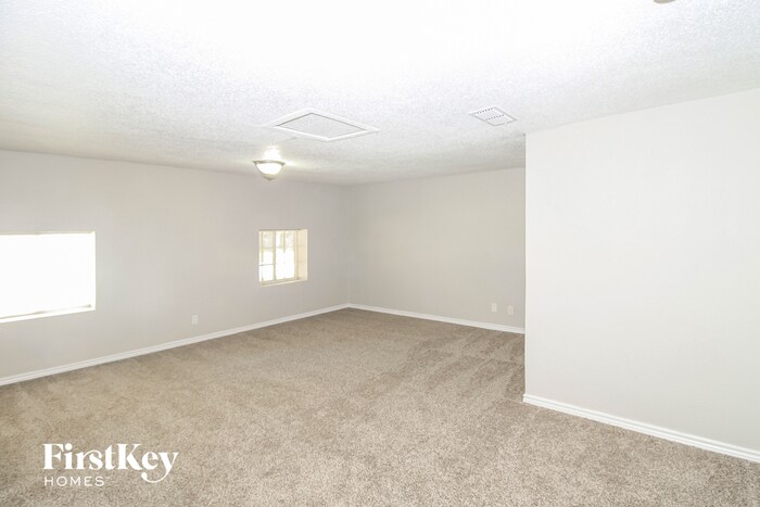 Building Photo - 7608 Oxley Dr