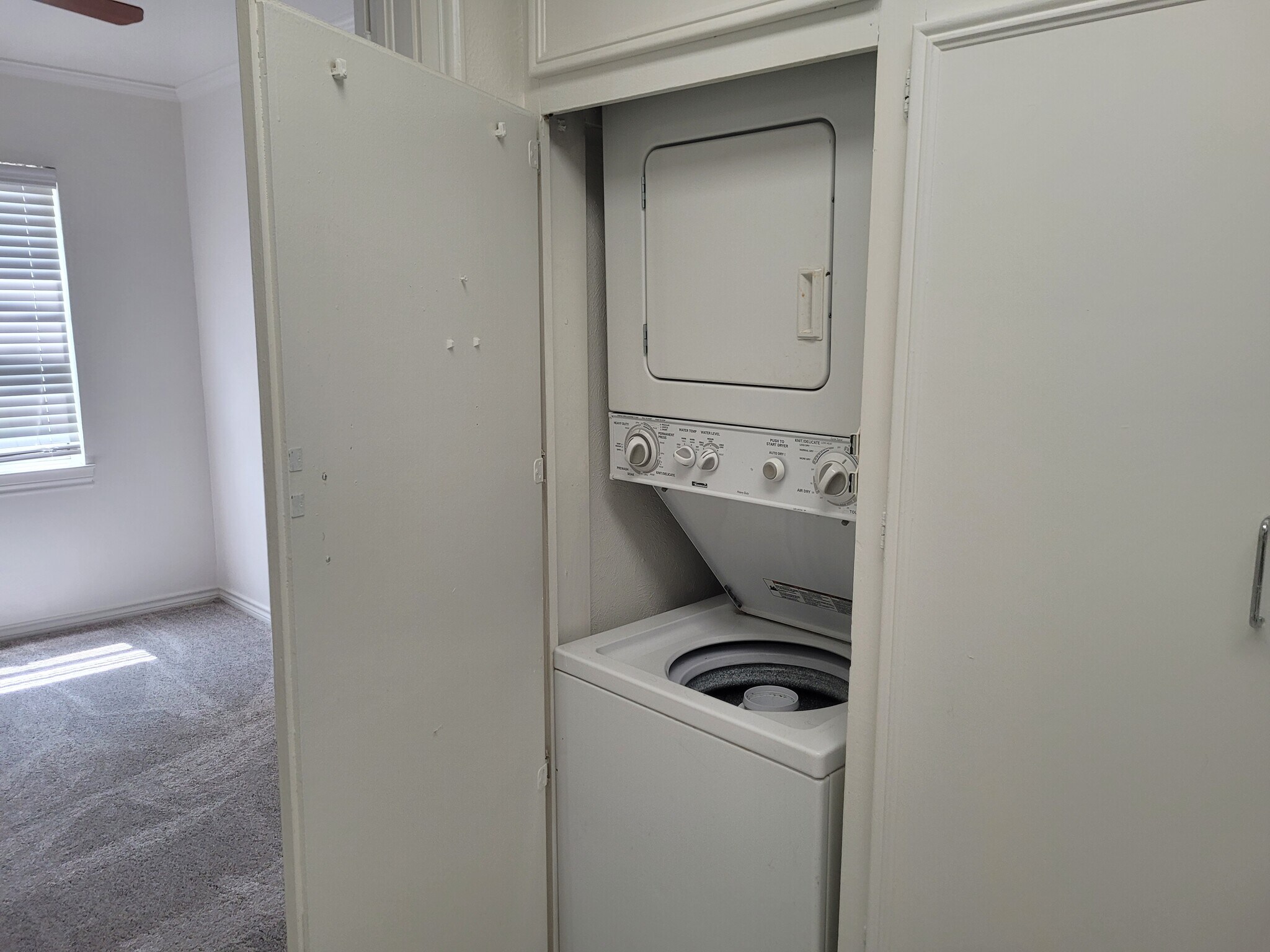 Building Photo - 4311 Cole Ave