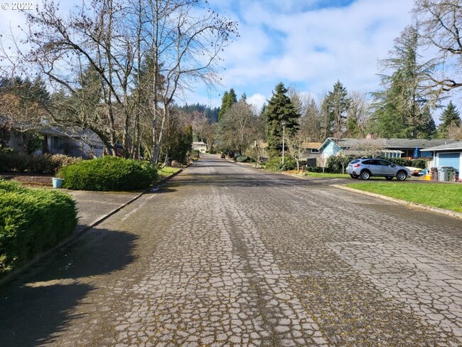 Building Photo - 2307 Tulane St