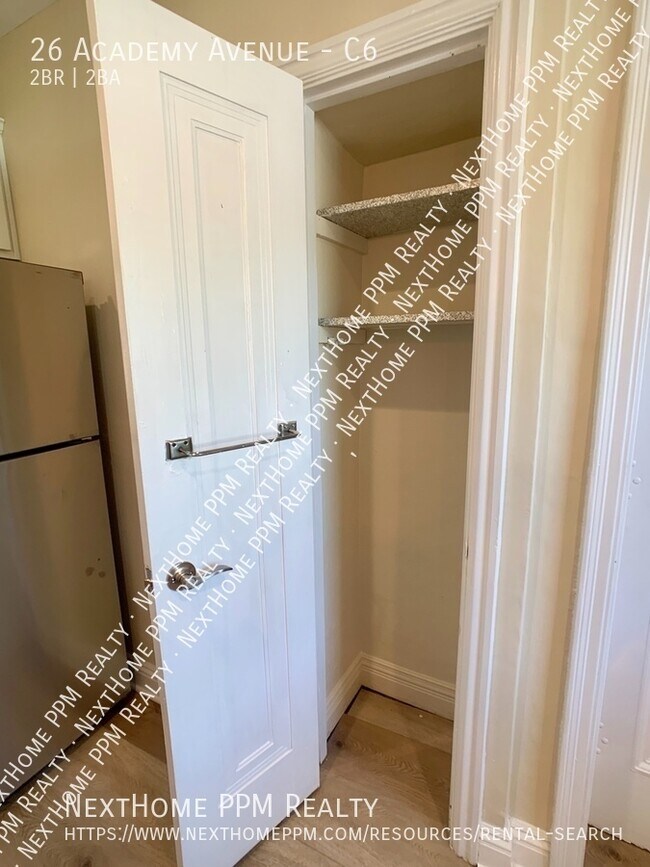 Building Photo - 26 Academy Ave