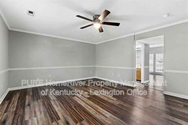 Building Photo - 1053 Merrick Dr