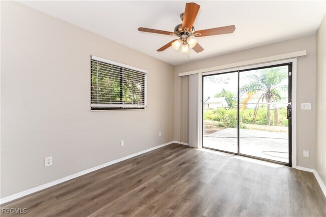 Building Photo - 17609 Brentwood Ct