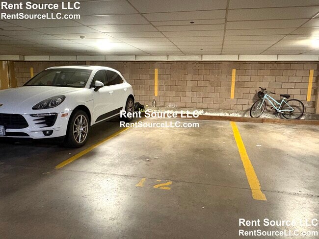 Building Photo - 24 Corey St
