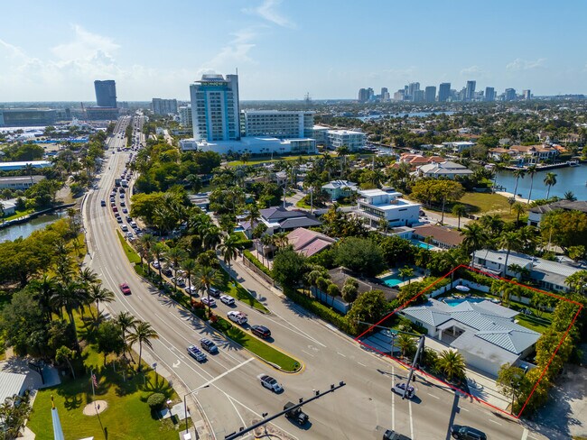 Building Photo - 1627 Seabreeze Blvd