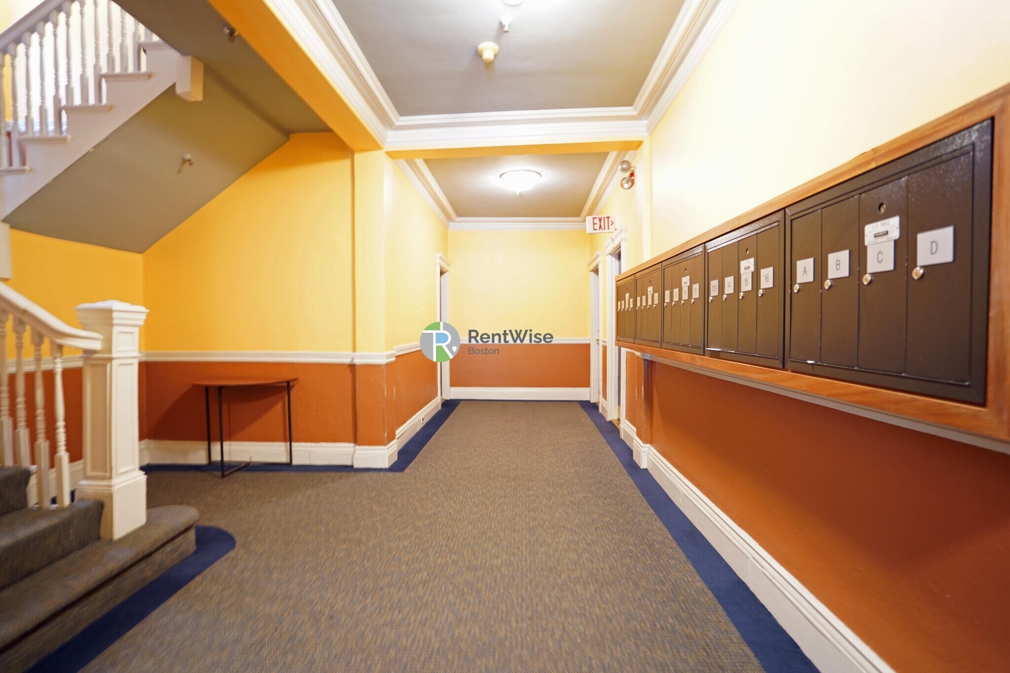 Building Photo - 107 Queensberry St