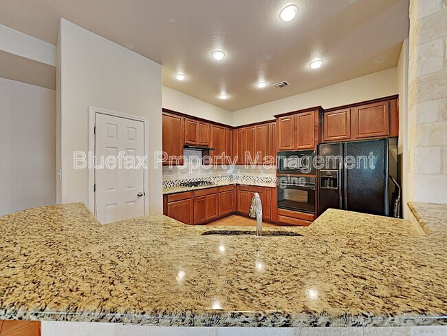 Building Photo - 3619 Sweet Olive